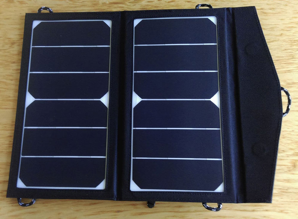 Lightweight solar panel bag for charging your phone/Ipad